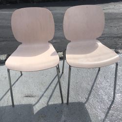 Very Good Condition Two Chairs 