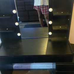 Vanity Dresser