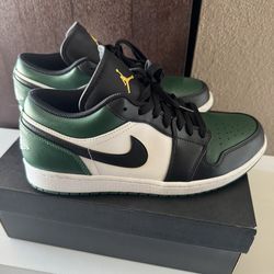 Jordan 1 Lows Green Toe 130 obo