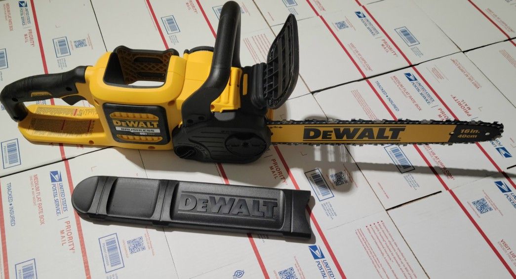 DEWALT
60V MAX 16in. Brushless Cordless Battery Powered Chainsaw
