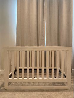 Crate&kids Crib + Toddler Rail & Newton Crib Mattress $500