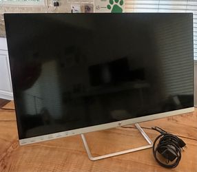 HP Computer Monitor 32”