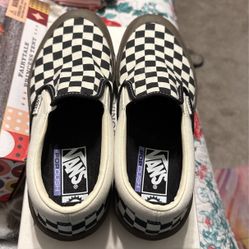 New Never Used No Box Vans 7 1/2 Men’s