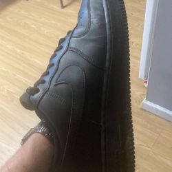 Size 11 Af1 Low top Nike 