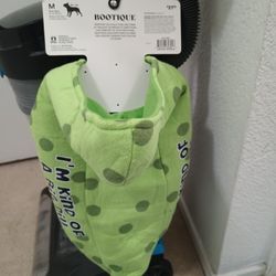 DOG PICKLE COSTUME SIZE MEDIUM