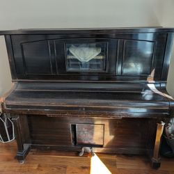 Antique Player Piano - Autoliszt, FREE