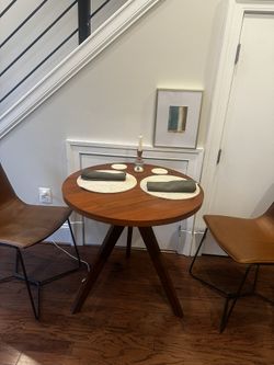 West Elm Tripod Dining Table (30") - Walnut