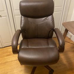 La-Z-Boy Executive Leather Chair 