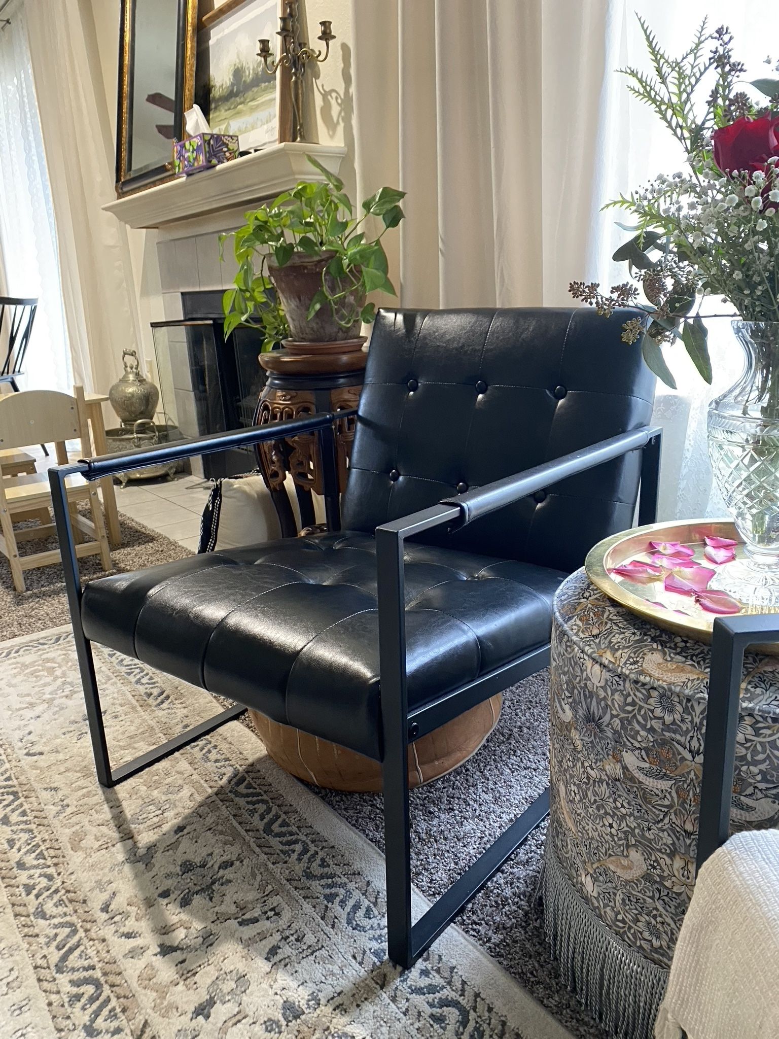 (2 - Set) Glitzhome Mid Century Black Accent Armchair, Single Reading Armchair PU Leather Tufted.