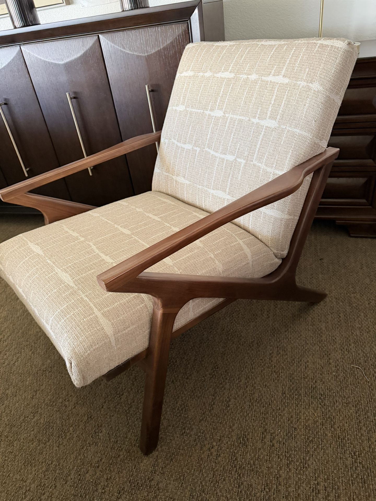 Fabric Accent Chair-Swaxon