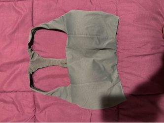 36D green Victoria’s Secret sports bra