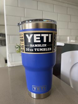 YETI Rambler 30 oz Tumbler Blue