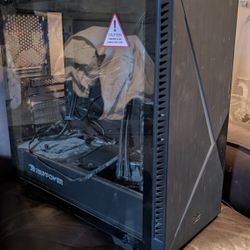 iBuyPower PC Case w/ Icue H150i Elite Cappelix 