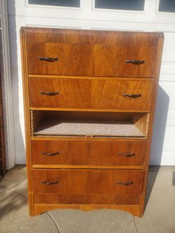 Free dresser