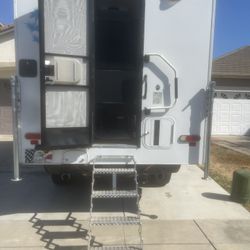 2017 Lance 650