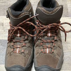 Brown KEEN Hiking Boots, Men’s Size 8