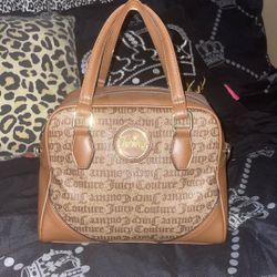 JUCIY COUTURE BAG!!