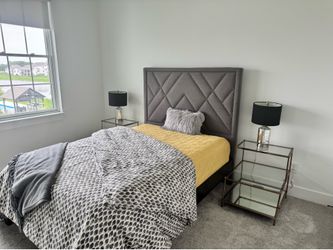 Z Gallerie Full Suze Bed Frame w/Mattress