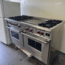 Wolf 60”Wide All Gas Range Stove In Stainless Steel With 24” Griddle 
