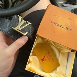 LV Belt with Gold Buckle 40/100