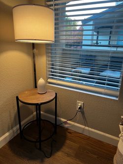 Lamp stand