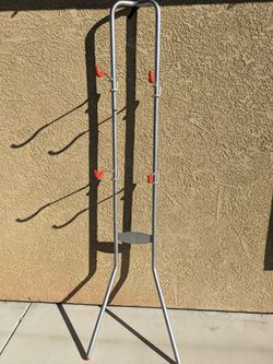 Bicycle Wall Rack. Delta Michelangelo