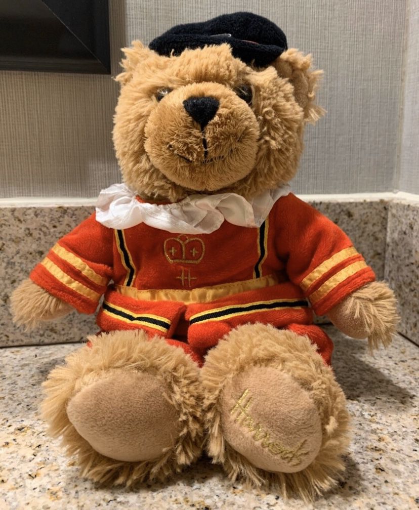 Brand new Harrods “Beefeater Bear” collectible teddy bear
