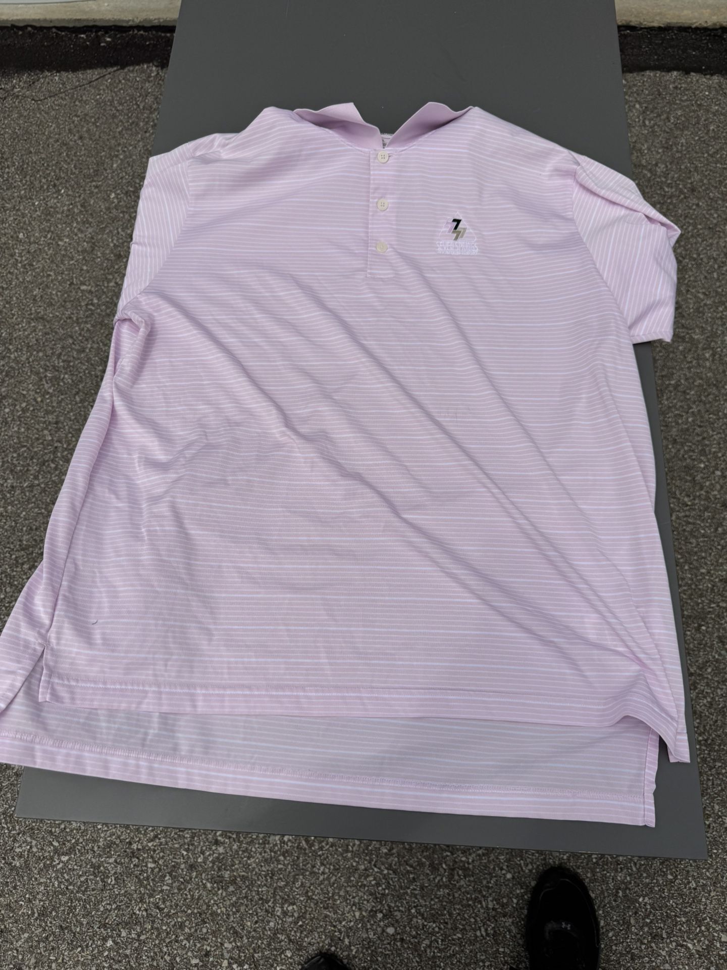 Adidas Men’s Golf Shirt From 7 Springs Resort Size XL. Pink