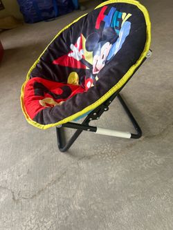 Round Toddler Mickey chair
