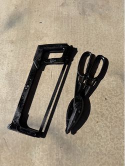 Hacksaw and Tin Snips Tool Set