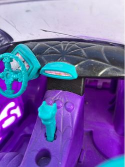 Monster High Scaris City of Frights Convertible
