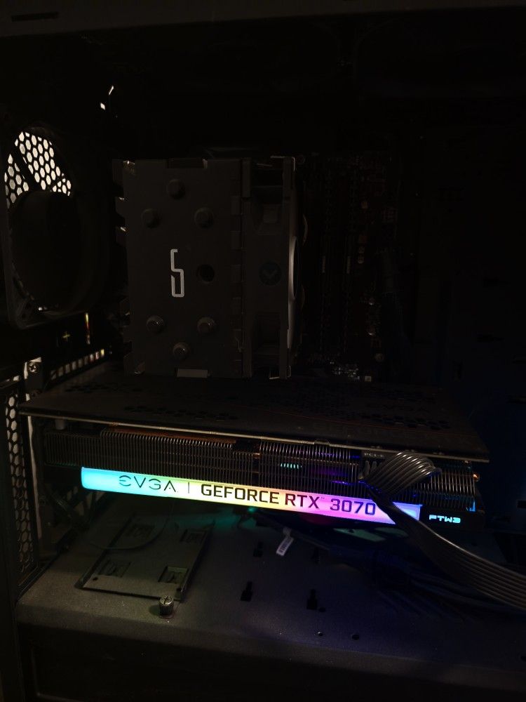 [PARTS ONLY] RTX 3070 Ftw3 Ultra , 10700k, 32gb Ddr4