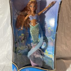 Mattel Disney The Little Mermaid Deluxe Ariel Doll NEW