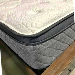 Queen Mattress! Need to Clear Out! 50-80%OFF Retail
