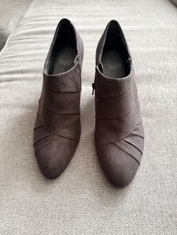 Boots gray