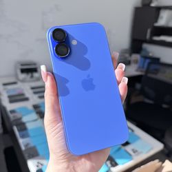 iPhone 16 Unlocked blue