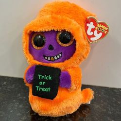 Ty Beanie Boos - SKELTON the Halloween Ghoul (6 Inch) MINT with MINT TAGS 
