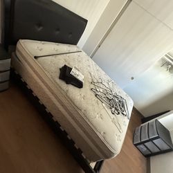 Vendo Cama Completa X $145.  O Mejor Oferta 
