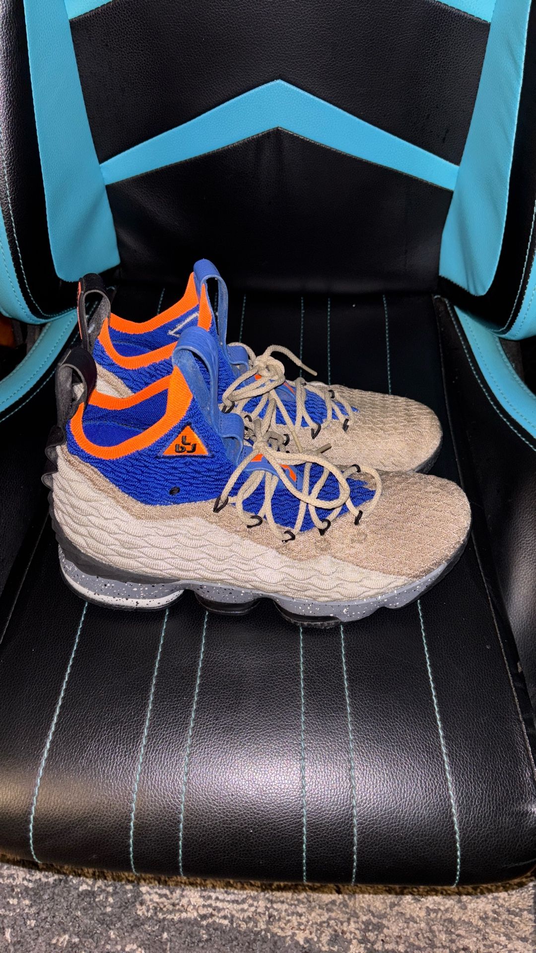 Nike LeBron 15 Mowabb