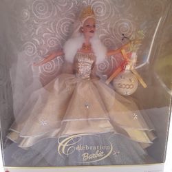 23 BARBIE  DOLLS COLLECTION  UNABLE TO SHOW ALL PICTURES OF COLLECTION