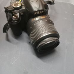 NIKON CAMERA