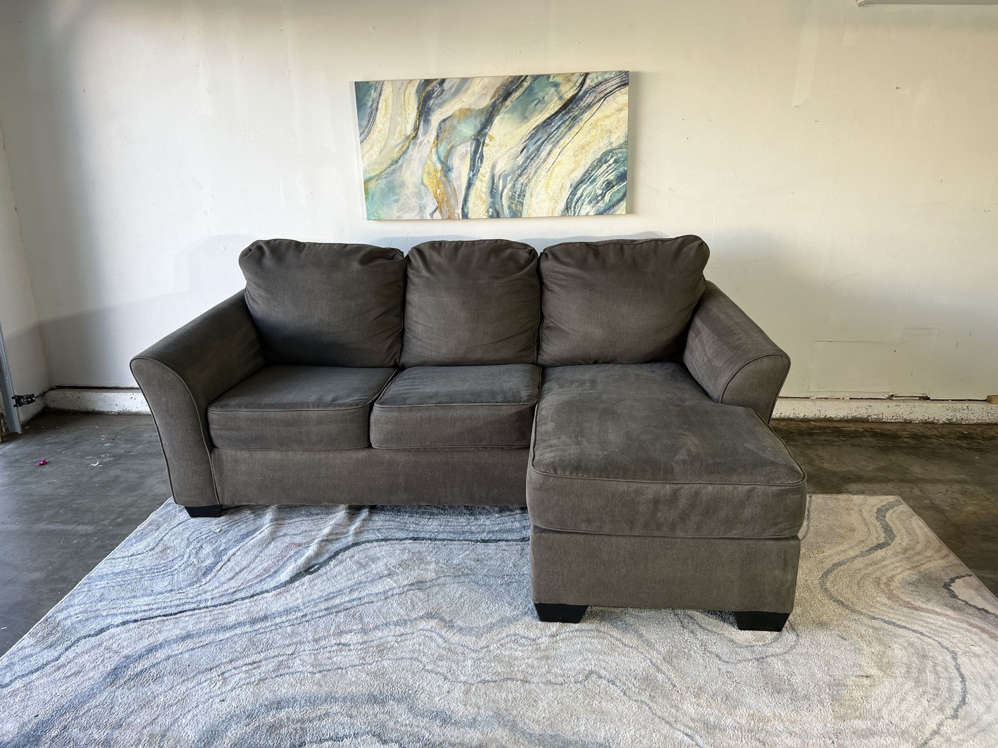 Sectional Couch *WILL DELIVER *
