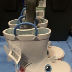 Kids Jump a Roo Shark Rain Boots. New. Size 10