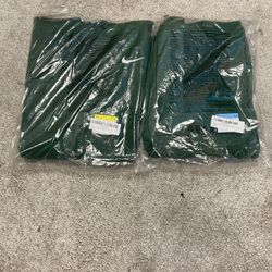 Brand New Dark Green Nike Set , Joggers Size M, Hoodie Size S