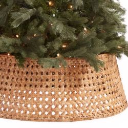 Huntington Home Natural Woven  Rattan Tree Collar