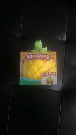 Squeeezy pineapple