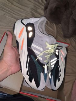 Yeezy 700 wave runners