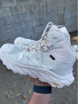 Women’s Hoka Anacapa  Boot size 10.5