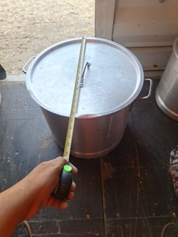 Tamales pot