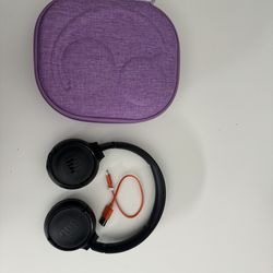 JBL headphones With Hard Case